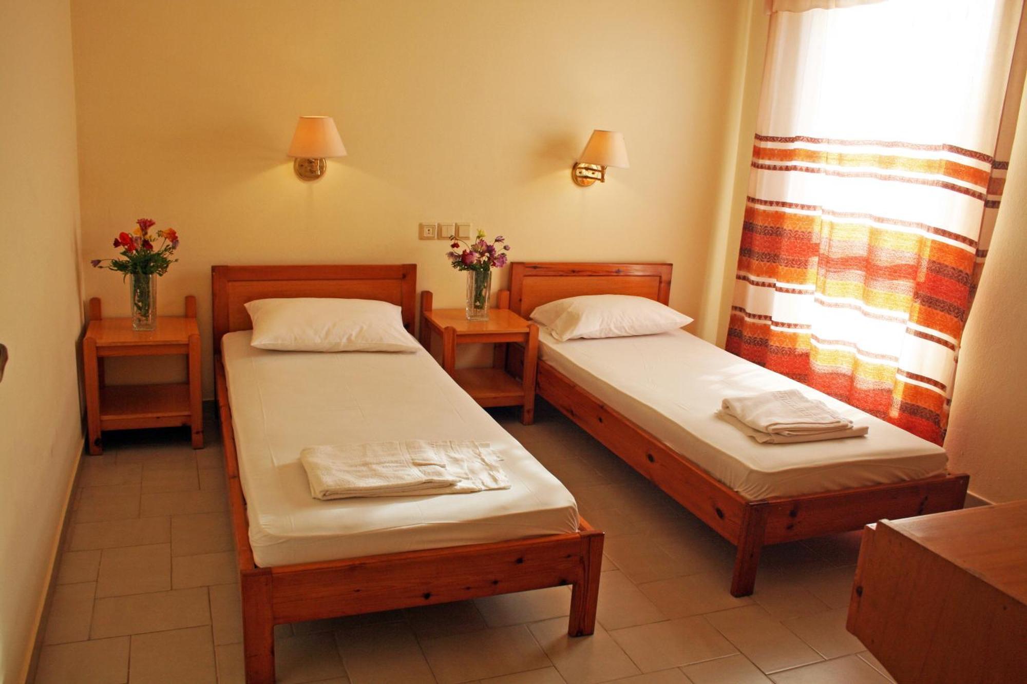 Haris Apartments Kokkini Hani Ngoại thất bức ảnh