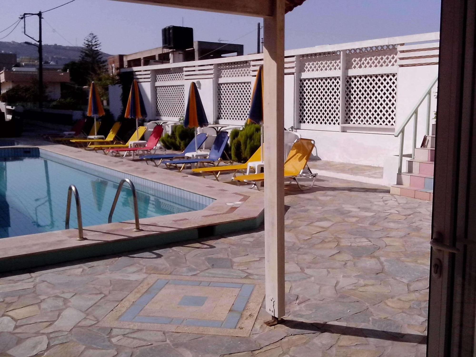 Haris Apartments Kokkini Hani Ngoại thất bức ảnh