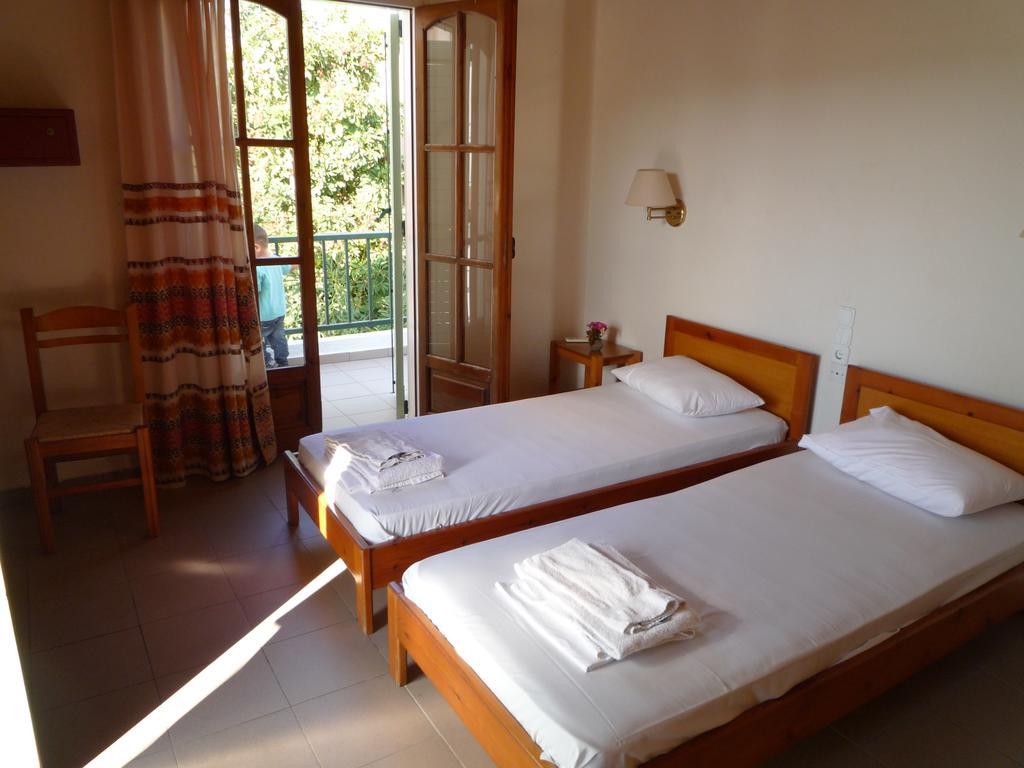 Haris Apartments Kokkini Hani Ngoại thất bức ảnh
